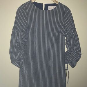 Cute striped dress with puffer sleeves